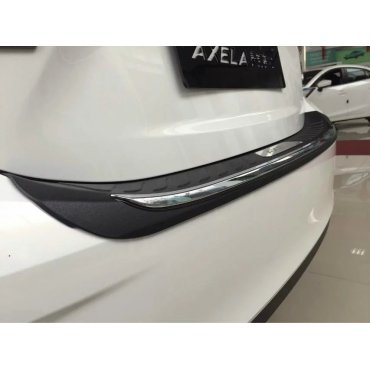 Mazda 3 Axela  накладка защитная на задний бампер ABS