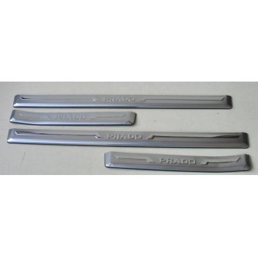 Toyota Prado 150 накладки порогов дверных проемов 