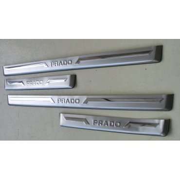 Toyota Prado 150 накладки порогов дверных проемов 