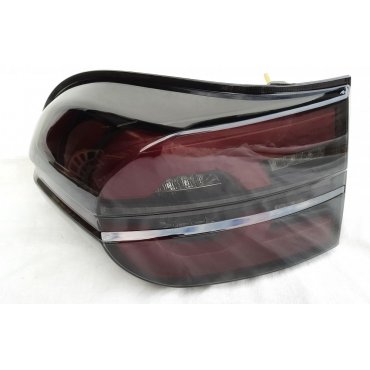 FJ Cruiser оптика задняя красная тонированная с анимацией ZW