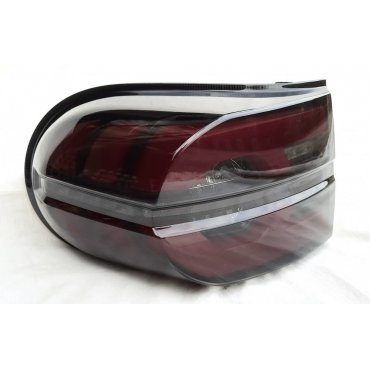 FJ Cruiser оптика задняя красная тонированная с анимацией ZW