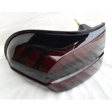 FJ Cruiser оптика задняя красная тонированная с анимацией ZW