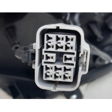 Mazda 3 Axela 2017+ тюнинг оптика передняя ксенон  LD