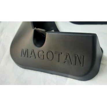 Volkswagen Passat B8 брызговики полиуретановые GT с лого