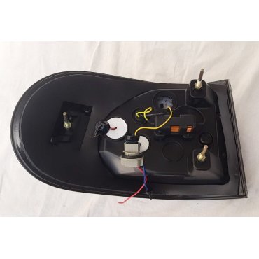 FJ Cruiser оптика задняя красная с анимацией ZW