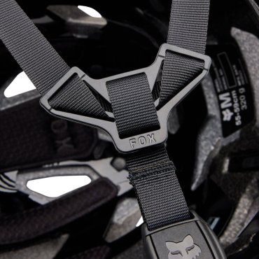 Шолом FOX CROSSFRAME PRO Helmet - MATTE [Black]