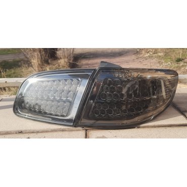 Hyundai  Santa Fe 2 оптика задняя черная