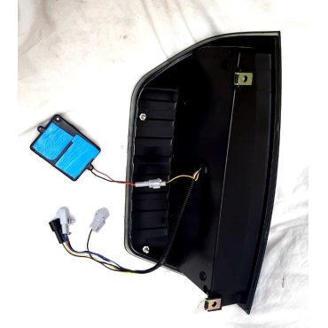 Toyota Tundra 2014+ оптика задняя LED черная CP