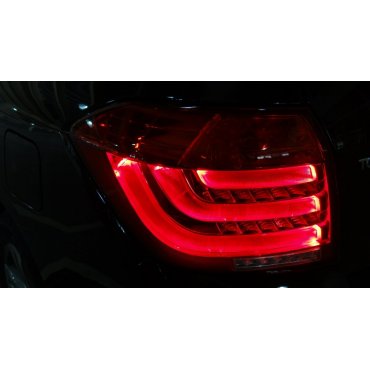 Toyota Highlander 2012 оптика задняя LED красная