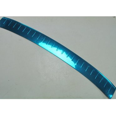 Skoda Rapid накладка защитная на задний бампер