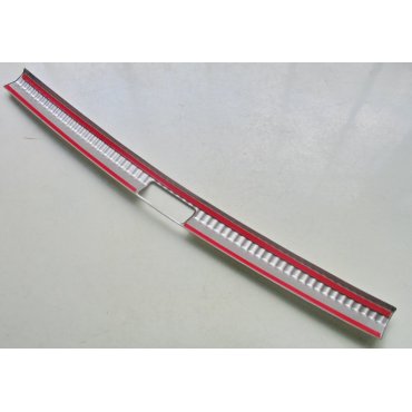 Skoda Octavia A7 накладка защитная на задний бампер внутренняя 