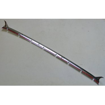 Toyota Сamry V55 хром накладка на передний бампер верхняя 