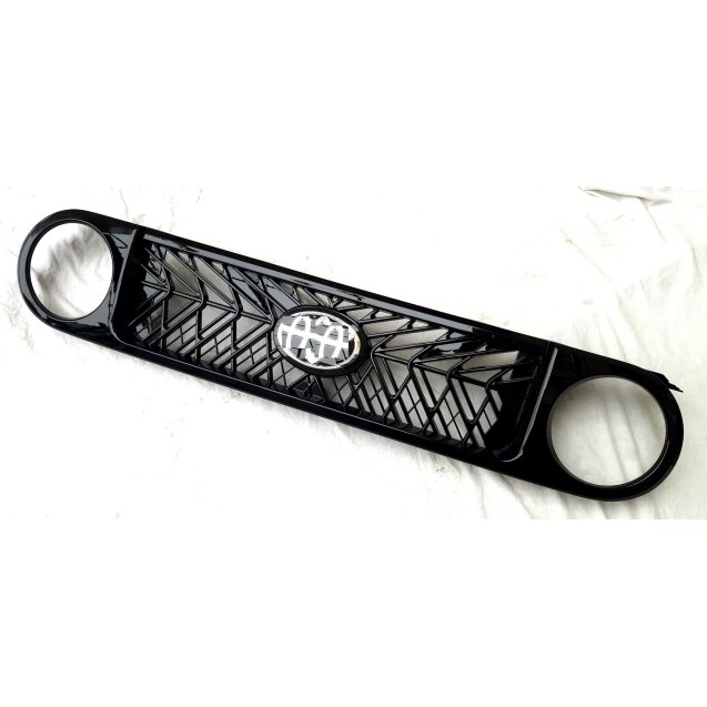 FJ Cruiser решетка радиатора стиль TRD черная