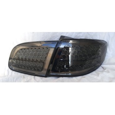 Hyundai  Santa Fe 2 оптика задняя черная