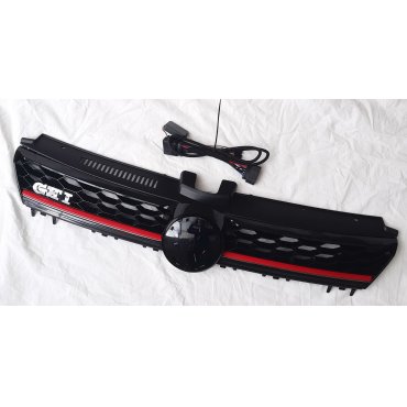 Volkswagen Golf 7 решетка радиатора стиль GTI с LED  