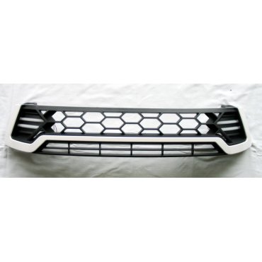 Toyota Hilux Revo 2014 решетка радиатора черная с белой полосой LED 