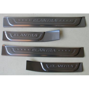 Hyundai Elantra AD 2016+ накладки защитная на пороги дверных проемов 