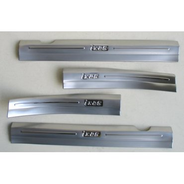 Hyundai Creta / IX25 накладки защитные на пороги дверных проемов  верхние