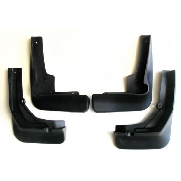 Mercedes Benz GLC с порогами брызговики колесных арок GT передние и задние 