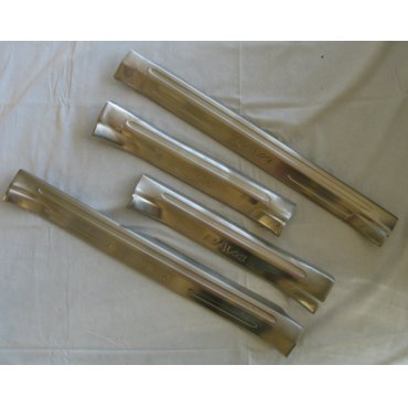 Toyota RAV4 Mk4 2016+ накладки порогов дверных проемов верхние тип F