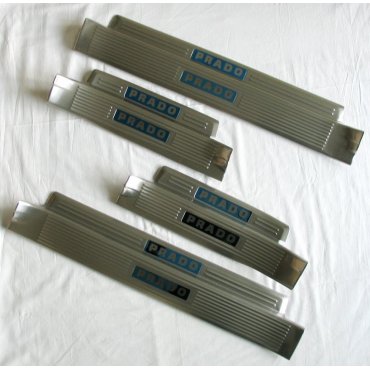 Toyota Prado 150 2018+ накладки порогов верхние дверных проемов  тип W