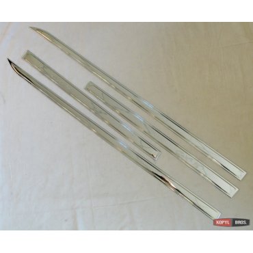 Mazda CX-5 2017+ хром молдинги дверные тип W с лого ABS